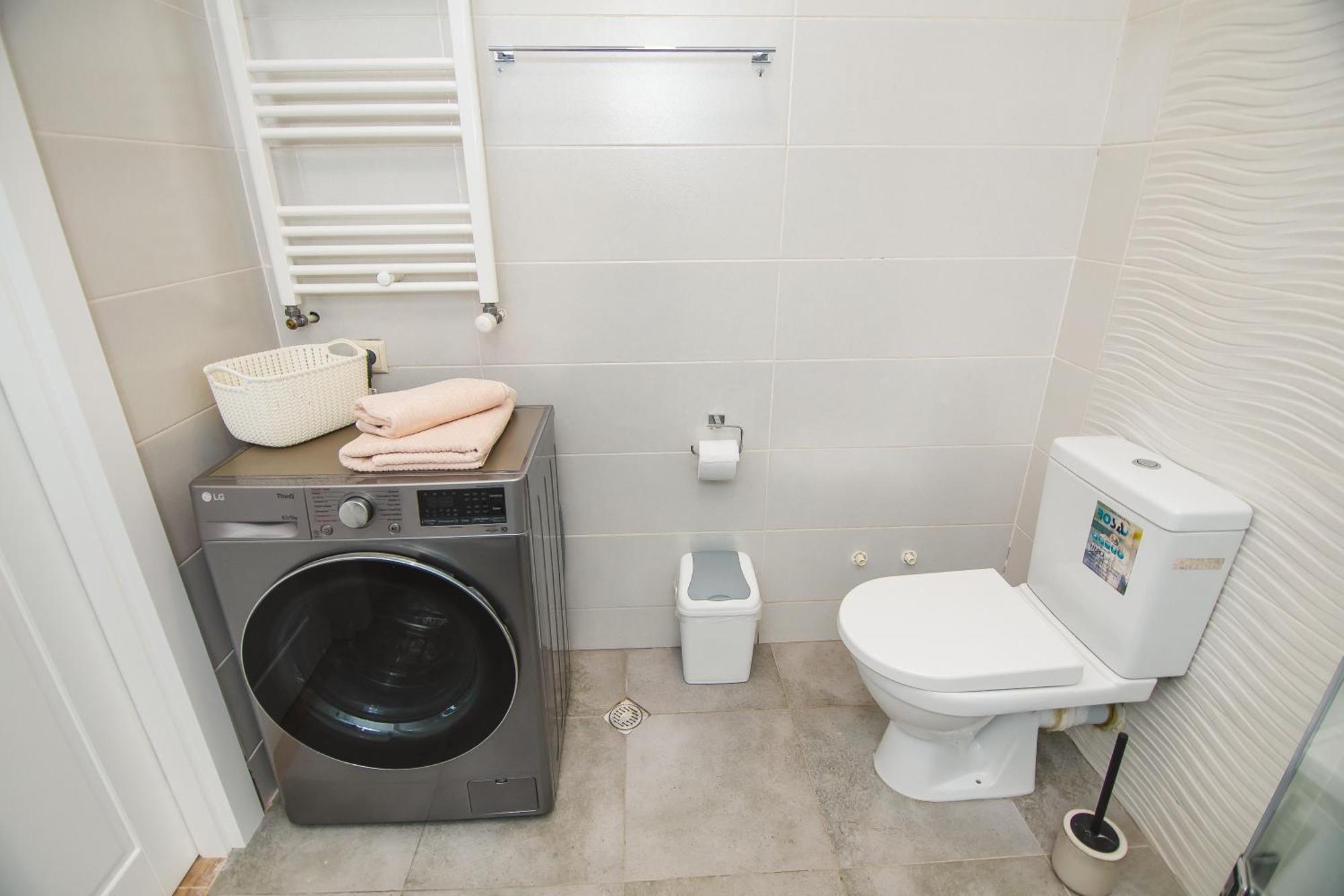 Happy Apartments Batumi Ngoại thất bức ảnh